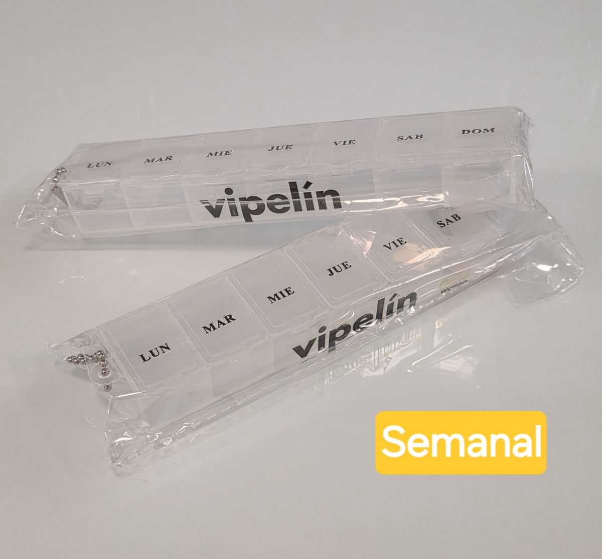 Semanal o Pastillero de regalo en compras de productos capilares Vipelín. 