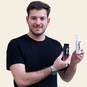 Pack completo para hombre con vitaminas Vipelín Forte y loción capilar regeneradora Vipelín. 